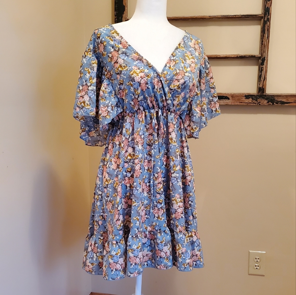 NWOT Floral Dress